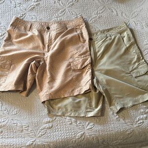 Magellan Outdoors Bundle of 2 Water Repellant Cargo Shorts Sz 34 Camp Gorpcore